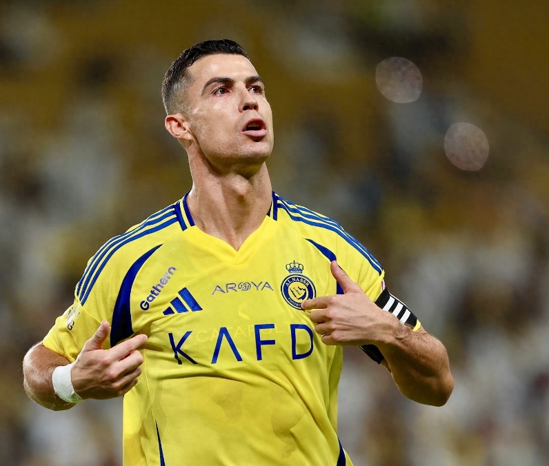 里昂迎葡超关键赛,关键时刻队长鼓劲,目标明确,球探报告显示潜力的简单介绍 里昂迎葡超关键赛,关键时刻队长鼓劲,目标明确,球探报告显示潜力的简单介绍